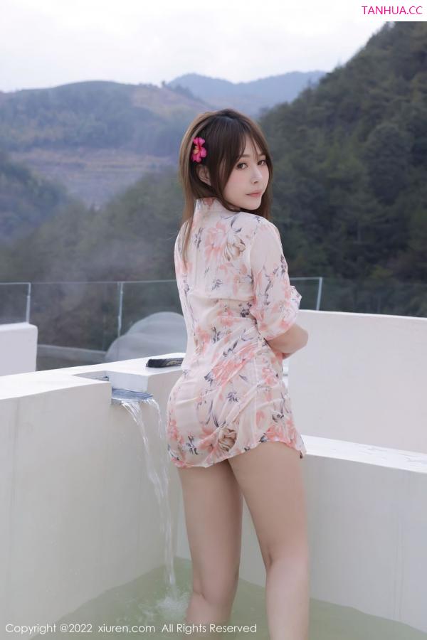 Evelyn艾莉  [XiuRen]高清写真图 2022.03.03 No.4666 Evelyn艾莉第19张图片